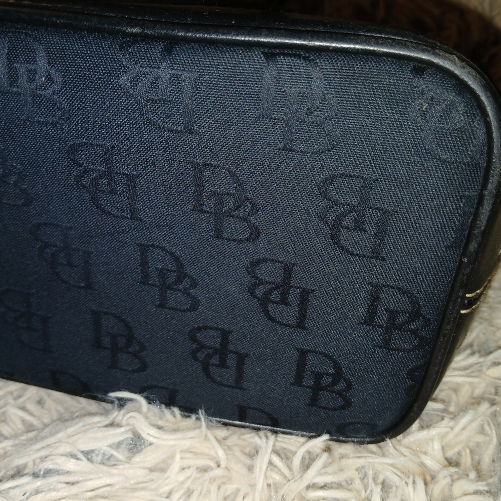 Dooney And Bourke Bag Classic - Picture 11 of 15